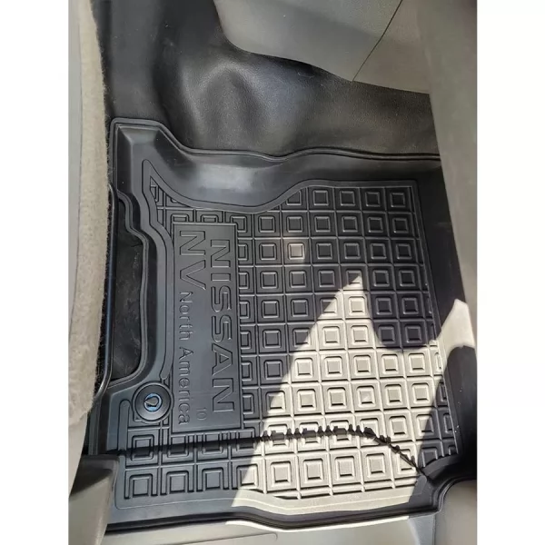 Polyurethane interior mats NISSAN NV NordAmerica (2010>) - 7