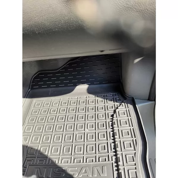 Polyurethane interior mats NISSAN NV NordAmerica (2010>) - 8