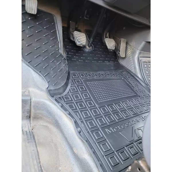 Polyurethane interior mats MERCEDES VITO (W638) (1996-2003) - 4