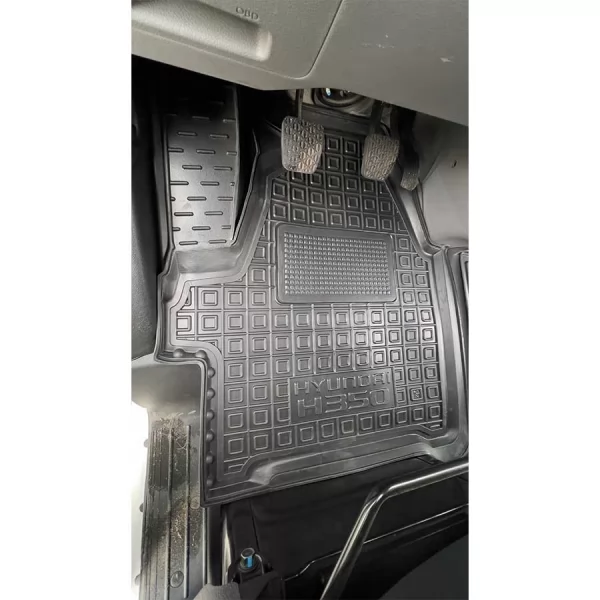 Килимки салону поліуретанові HYUNDAI (Хюндай) H350 (2019) (1+2)