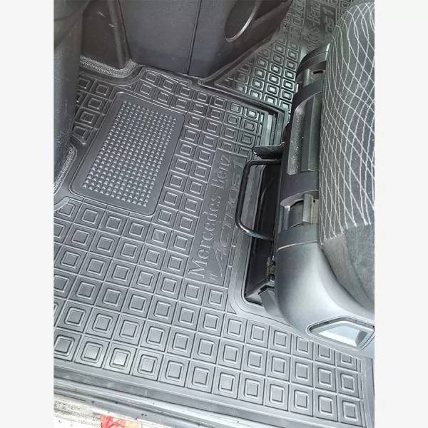 Килимки салону поліуретанові MERCEDES (Мерседес) Actros1 (2011-2018) (пласка підлога) 