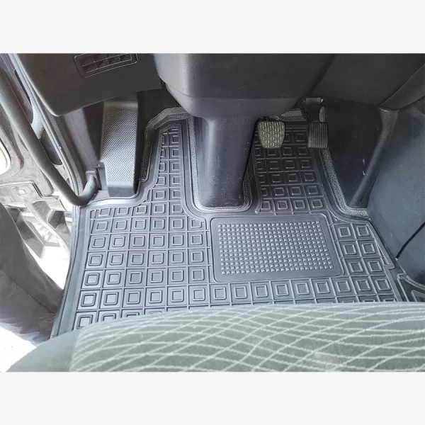 Polyurethane interior mats MERCEDES Actros1 (2011-2018) - 1