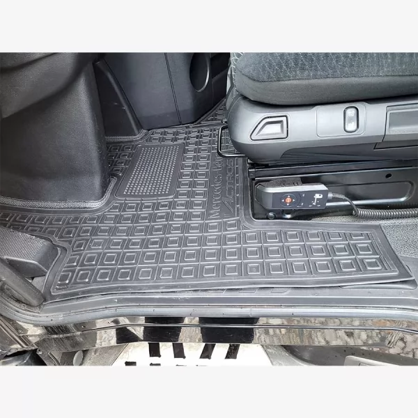 Polyurethane interior mats MERCEDES Actros1 (2011-2018) - 4