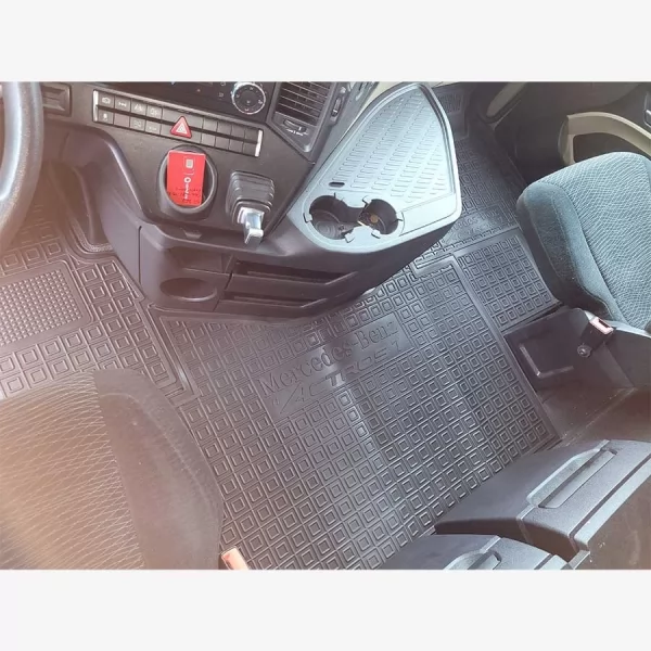 Polyurethane interior mats MERCEDES Actros1 (2011-2018) - 7