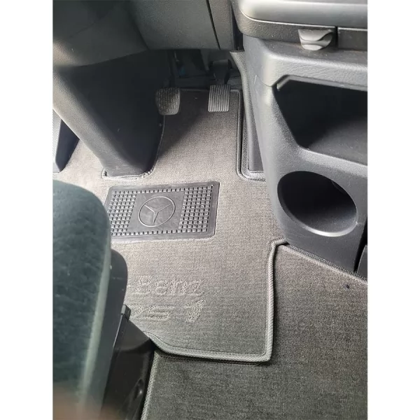 Килимки салону текстильні MERCEDES (Мерседес) Actros1 (2011-2018) (пласка підлога)  - 6