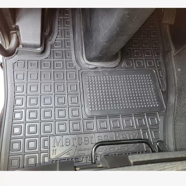 Килимки салону поліуретанові MERCEDES (Мерседес) Actros2 (2011-2018) (не пласка підлога) 