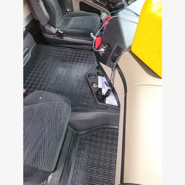 Polyurethane interior mats MERCEDES Actros2 (2011-2018)  - 4