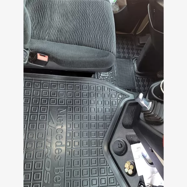Polyurethane interior mats MERCEDES Actros2 (2011-2018)  - 7