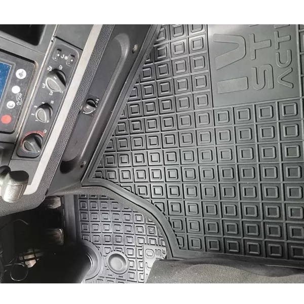 Килимки салону поліуретанові IVECO (Івеко) Stralis Active Space (2012-2016) - 7