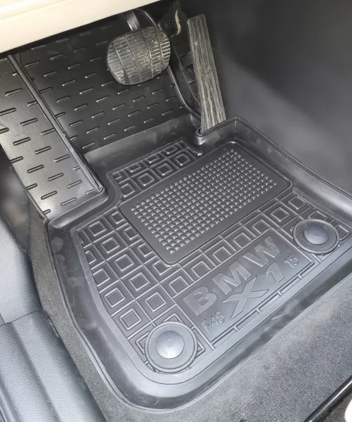 Килимки салону поліуретанові BMW (БМВ) X1 F48 (2015-2022) - 1