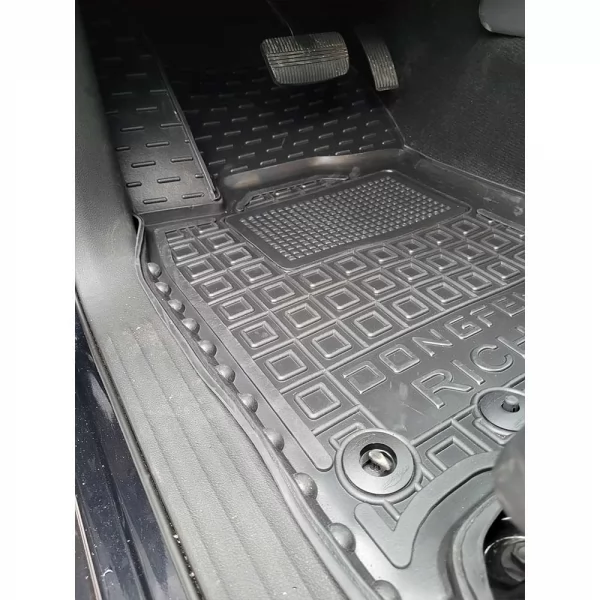 Килимки салону поліуретанові DONGFENG (Донг Фенг) Rich 6 - 7