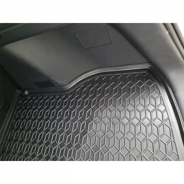 Килимки багажнику поліуретанові CHANGAN (Чанган) Uni-K - 4