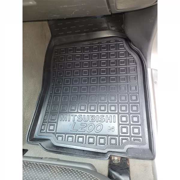 Килимки салону поліуретанові MITSUBISHI (Міцубісі) L 200 DoubleCab (1996-2006) - 1