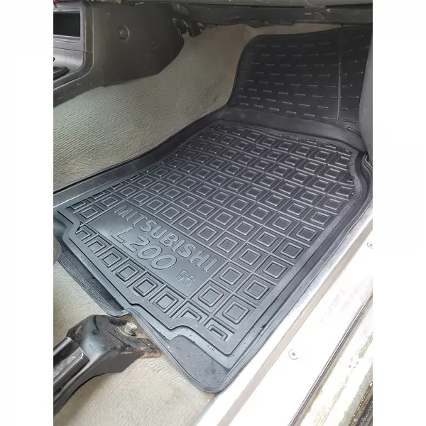 Килимки салону поліуретанові MITSUBISHI (Міцубісі) L 200 DoubleCab (1996-2006) - 2