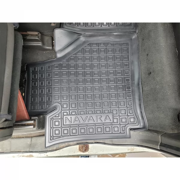 Polyurethane interior mats  NISSAN Navara KingCab (2005>) - 9