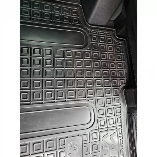 Килимки салону поліуретанові 2-й ряд MERCEDES (Мерседес) VITO (V-class) (2015>) - 1