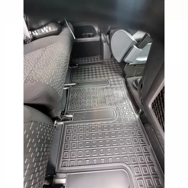 Килимки салону поліуретанові 2-й ряд MERCEDES (Мерседес) VITO (V-class) (2015>) - 3