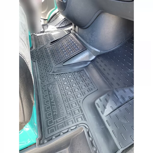 Polyurethane interior mats MERCEDES Sprinter (W905) (2001-2007) (суцільний) - 4