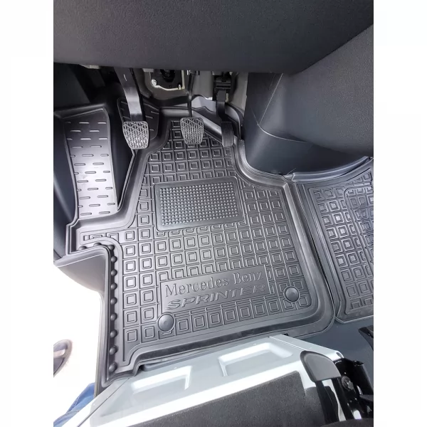 Килимки салону поліуретанові MERCEDES (Мерседес) Sprinter (W907) (2018>) 1+1/1+2