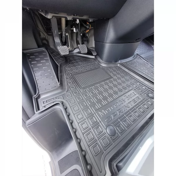 Килимки салону поліуретанові MERCEDES (Мерседес) Sprinter (W907) (2018>) 1+1/1+2 - 1