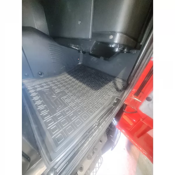 Килимки салону поліуретанові МАЗ 5309 - 7