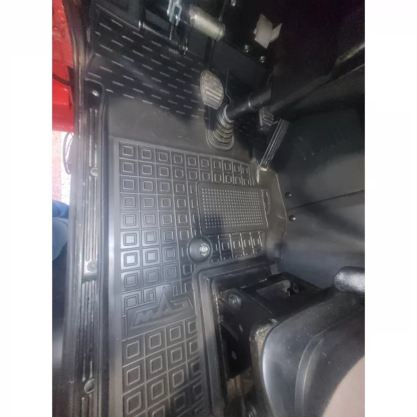 Килимки салону поліуретанові МАЗ 5309 - 8