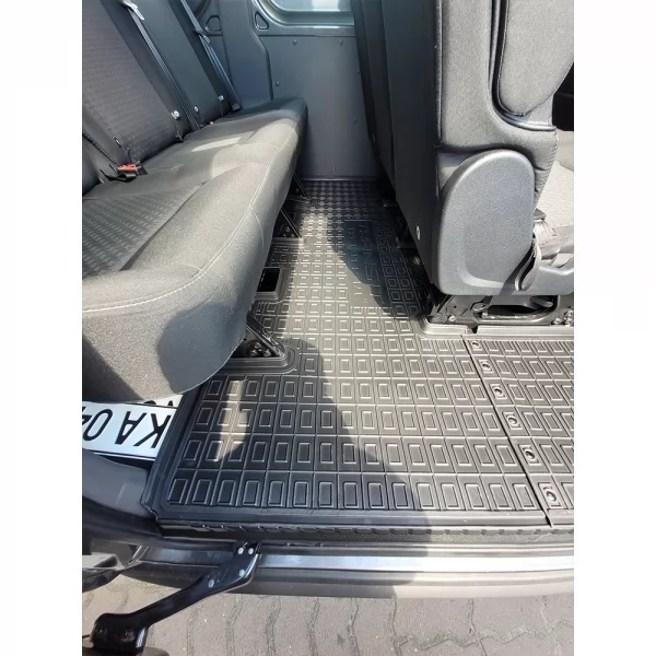 Transit (2014-) 1+2 (2-й ряд) DoubleCab з 2-х частин FORD (Форд) TRANSIT-2014-DOUBLECAB  - 2