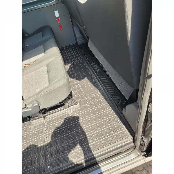 Transit (2014-) 1+2 (2-й ряд) DoubleCab з 2-х частин FORD (Форд) TRANSIT-2014-DOUBLECAB  - 4