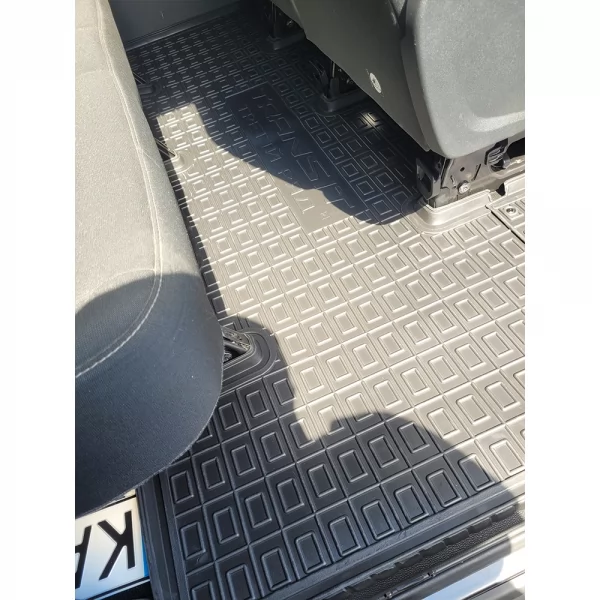 Transit (2014-) 1+2 (2-й ряд) DoubleCab з 2-х частин FORD (Форд) TRANSIT-2014-DOUBLECAB  - 6