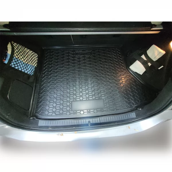 Килимки багажнику поліуретанові LEXUS (Лексус) CT200h (2011-2022) - 1