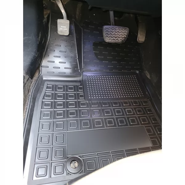 Килимки салону поліуретанові  LEXUS (Лексус) CT200h (2011-2022) - 1