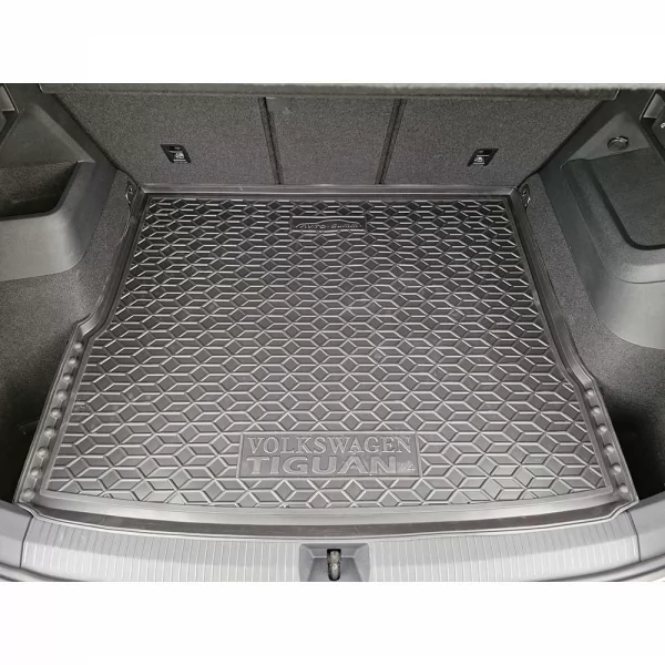 Килимки багажнику поліуретанові    VW (ФольксВаген) Tiguan (2024>)
