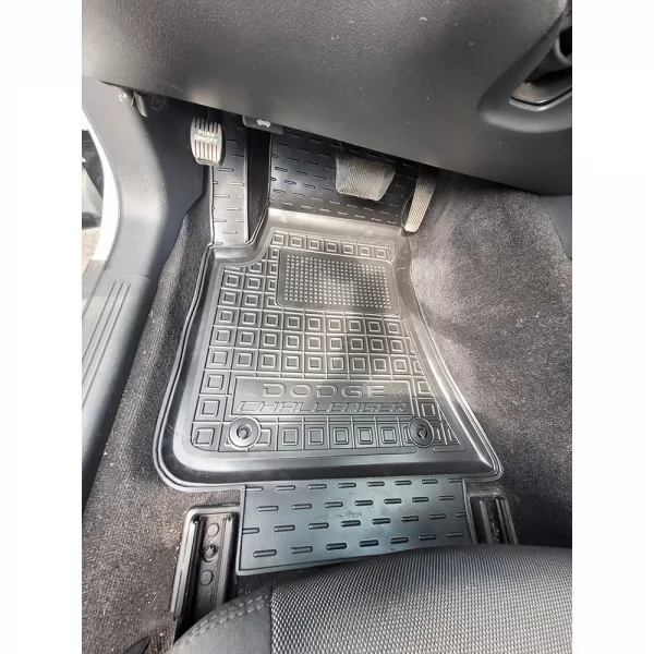 Polyurethane interior mats    DODGE Challenger III (2008>)