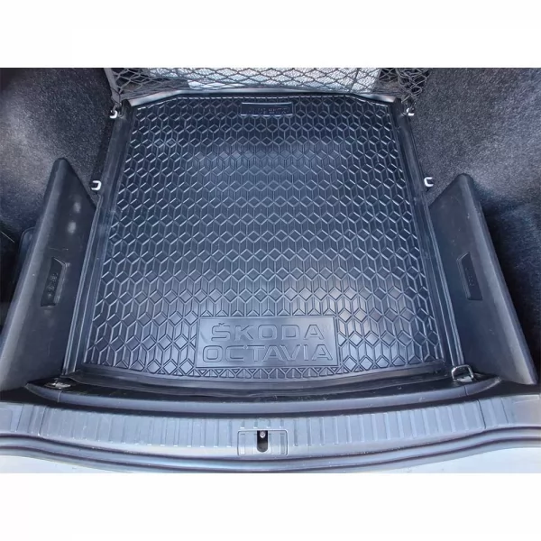 Килимки багажнику поліуретанові універсальний SKODA (Шкода) Octavia A8 (2020>)