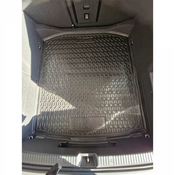 Килимки багажнику поліуретанові SKODA (Шкода) SuperB IV (2024>) - 1