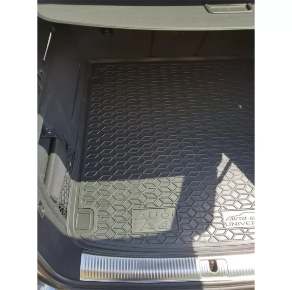 Килимки багажнику поліуретанові AUDI (Ауді) A4 (B9) (2015>) - 2