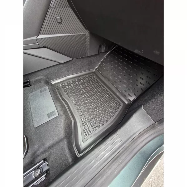Килимки салону поліуретанові  RENAULT (Рено) Duster 4WD (2025>) - 5