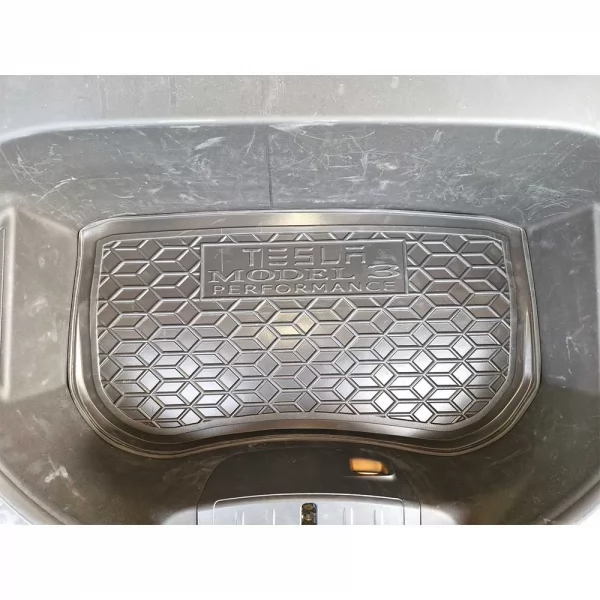 Килимки багажнику поліуретанові TESLA (Тесла) Model 3 Perfomens (2022>) - 1