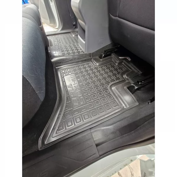 Килимки салону поліуретанові MAXUS MAXUS T60 - 8