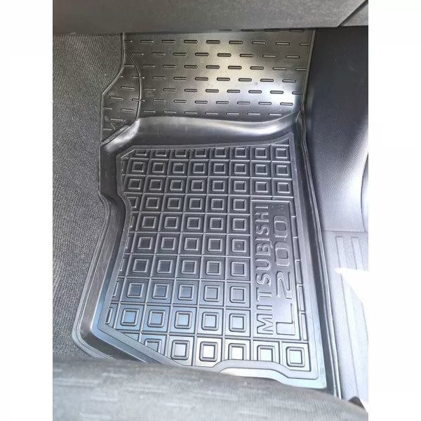 Килимки салону поліуретанові  MITSUBISHI (Міцубісі) L200 Triton Ultimate (2024>)  - 4