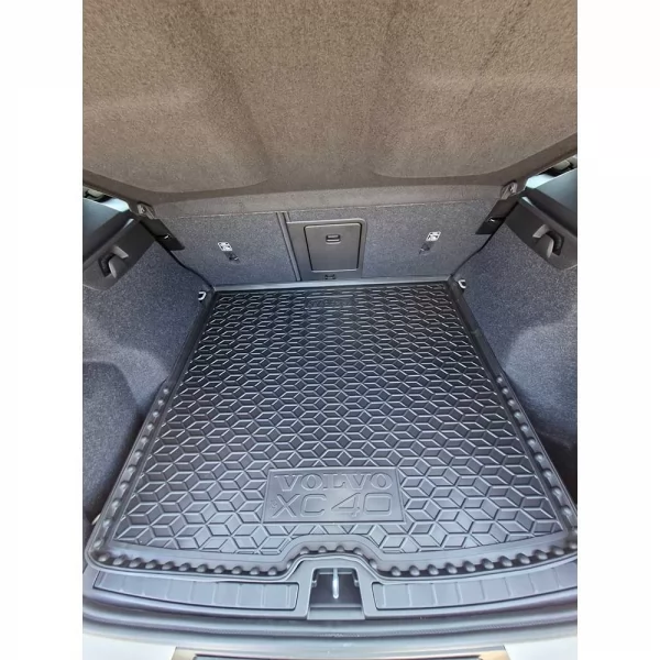 Килимки багажнику поліуретанові  VOLVO (Вольво) XC40 Recharge (2020>) (РHEV) MOD - 4