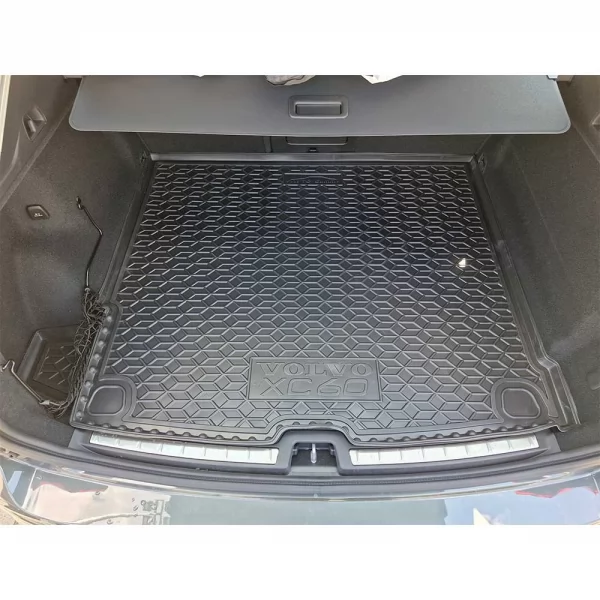 Килимки багажнику поліуретанові  VOLVO (Вольво) XC60 (2017>)