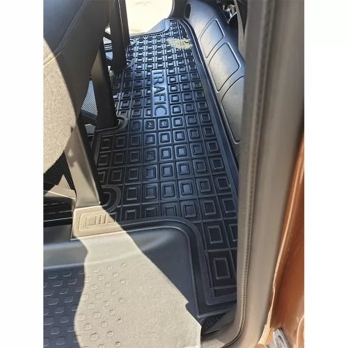 Килимки салону полiуритановi (двоє бічних дверей) RENAULT (Рено) Trafic lll (2015>) (2-й ряд) - 1