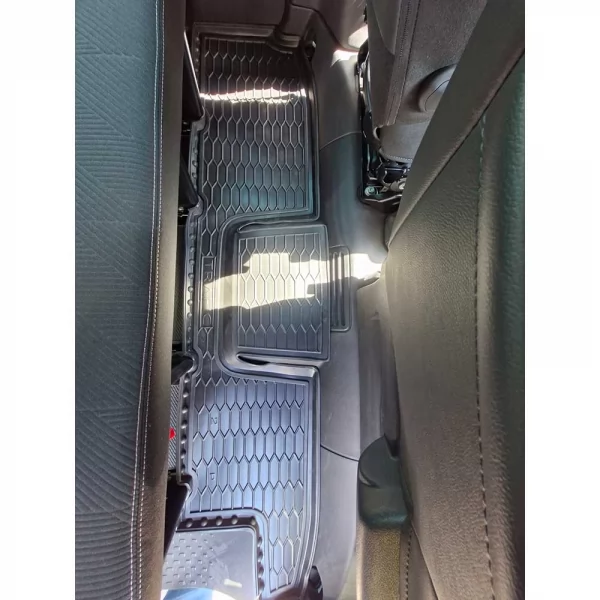 Polyurethane interior mats (one side door) RENAULT Trafic lll (2015>) (2nd row) - 4