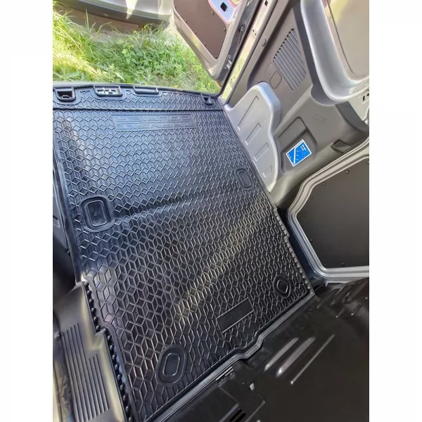 Polyurethane trunk mats FORD Transit Courier (2025>) 1+1 cargo - 1