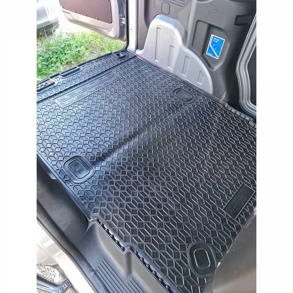 Polyurethane trunk mats FORD Transit Courier (2025>) 1+1 cargo - 4