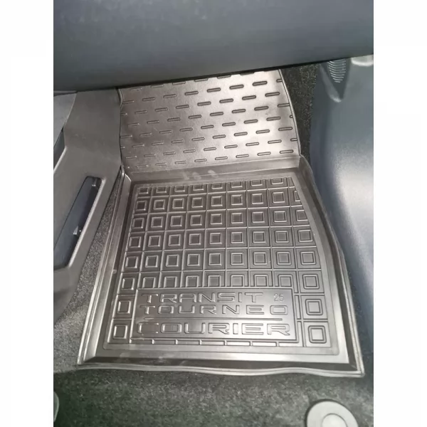 Polyurethane interior mats FORD Transit TOURNEO Courier (2025>) pas.  - 5