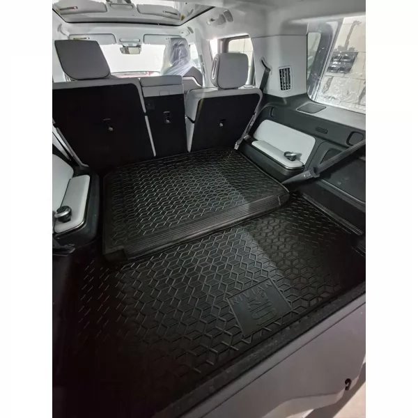 Килимок багажнику полiуритановий (задній) RIVIAN R1/S (2021>) (7місць)  - 6