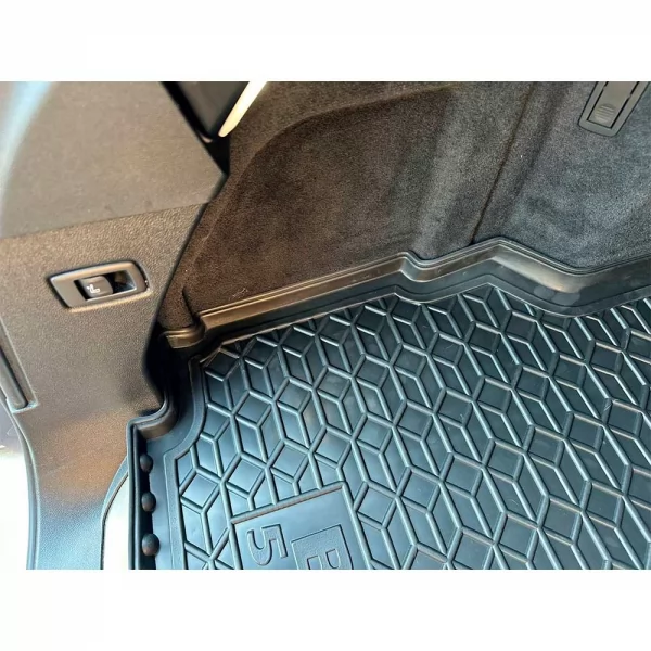 Polyurethane trunk mats BMW 5-series G30(G31) (2017>) - 6