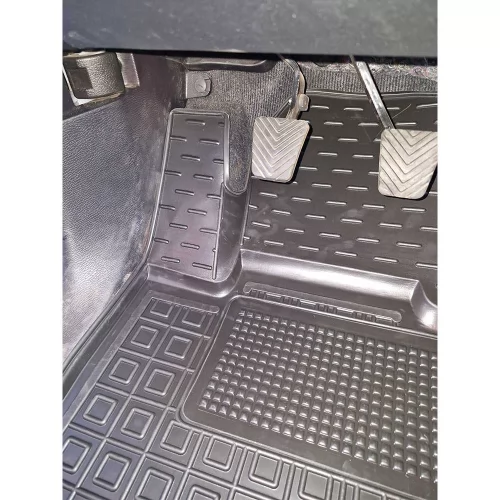 Килимки салону полiуритановi MITSUBISHI (Міцубісі) L200 (2024-) Invite - 2